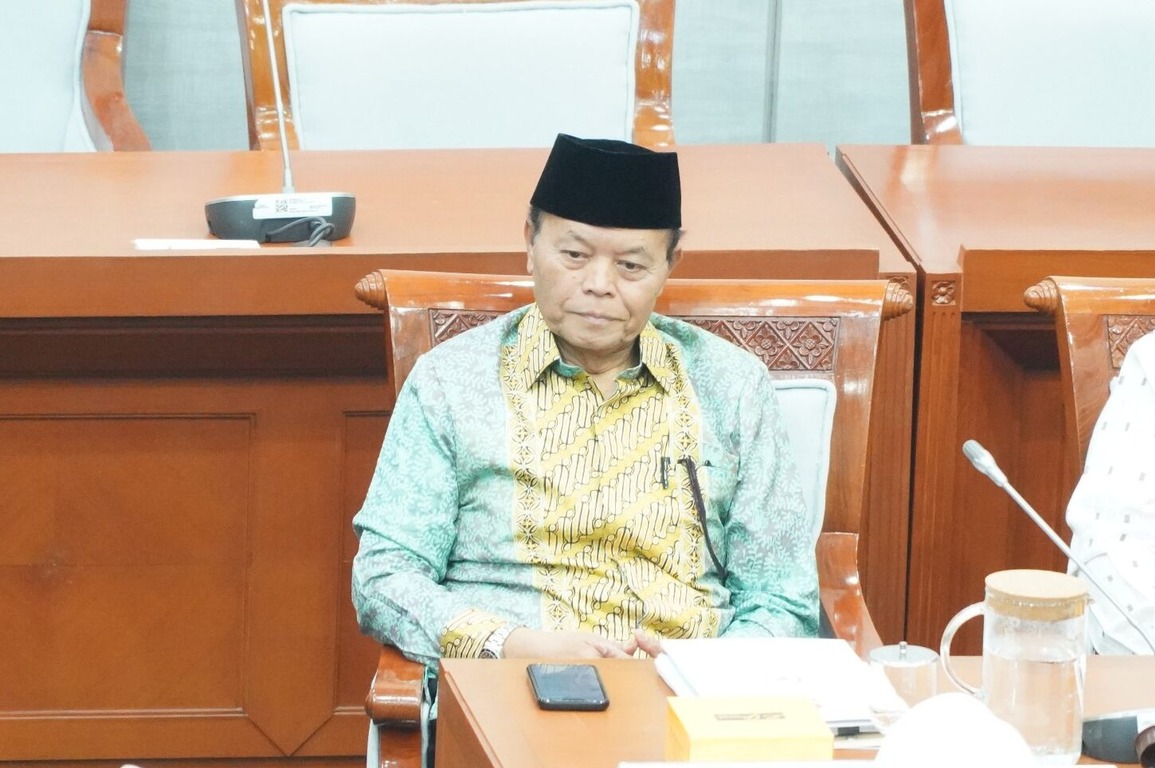 Raker dengan Menag, HNW Dorong Percepatan Dirjen Pesantren dan Realisasi Dana Abadi